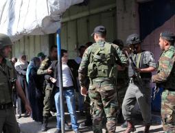 أمن السلطة يعتقل مواطنًا ويستدعي 2 آخرين