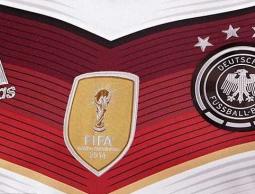 النجمة الألمانية الرابعة تزيد مبيعات أديداس