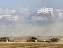 المدفعيات الاسرائيلية تقصف المنازل الحدودية (أرشيف)