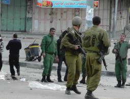 التنسيق الامني بالضفة مقابل اموال الضرائب