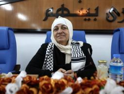  النائب بهية الحريري خلال الزيارة