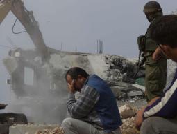 قوات الاحتلال تهدم 30 منشأة بالأغوار