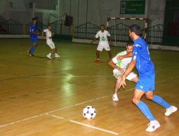 جانب من مباراة إفتتاح البطولة