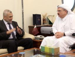  وزير الزراعة الطرشاوي مع السفير القطري