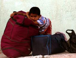 ترحيب فلسطيني بوقف الترحيل بمطار القاهرة