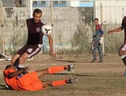 جانب من مباراة جمعية الصلاح والمصدر