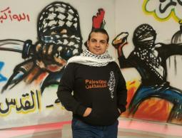 الصحفي محمد منصور