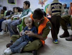 داخل احد الملاجئ (الإسرائيلية)