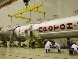 تبلغ فترة عمله 30عاما