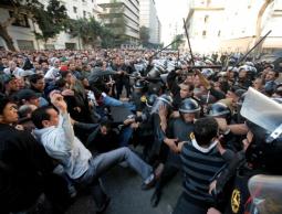فضّ مظاهرات بمصر(أرشيف)