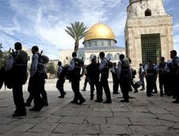 مستوطنون يقتحمون الأقصى(أرشيف)