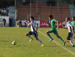 جانب من مباراة الهلال واتحاد الشجاعية