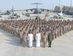أمير قطر يزور قاعدة العديد الجوية