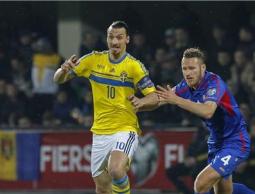 إبراهيموفيتش خلال المباراة