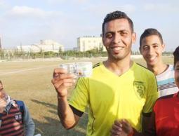 محمود الطلاع صاحب هدف الفوز