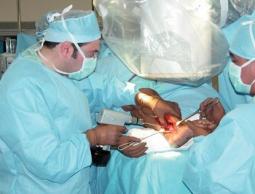 عملية جراحية