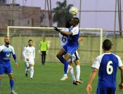 جانب من أحد مباريات هلال القدس في دوري المحترفين