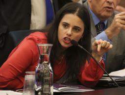 وزيرة العدل الإسرائيلية أيليت شاكيد 