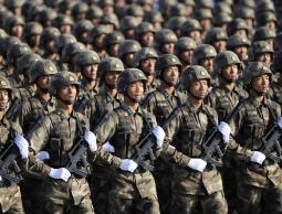 الصين تبني جيشا لمنع أخطاء الحرب العالمية