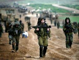 سكان الحدود.. التراويح لمن يملك 