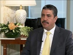 رئيس الحكومة اليمنية عاد مع فريقه الوزاري إلى عدن لإدارة شؤون البلاد