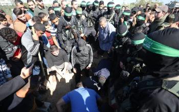 تشييع الحاج عبد الكريم عيسى والد نائب قائد كتائب القسام مروان عيسى أمس في مخيم البريج وسط قطاع غزة