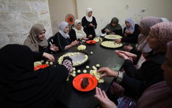 طقوس إعداد الكعك قبيل عيد الأضحى المبارك في نابلس.