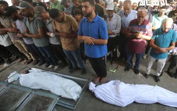 وداع وتشييع عدد من الشهداء من بينهم أطفال في مستشفى الشفاء