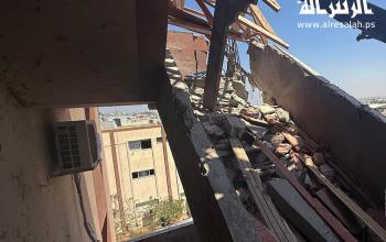 مكان القصف الاحتلال على مستشفى ناصر في خان يونس حيث استشهد صحفيون وعدد من المواطنين