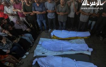 وداع وتشييع عدد من الشهداء من بينهم أطفال في مستشفى الشفاء بمدينة غزة