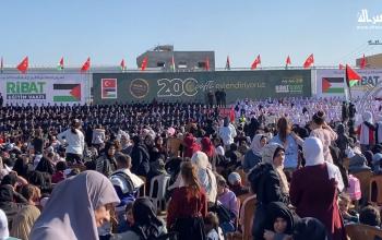 "نحب الحياة".. زفاف جماعي لـ 200 عريس وعروس رغم الإبادة