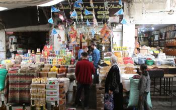 بين الحصار وآمال الانفراج… غزة تتهيأ لشهر رمضان المبارك