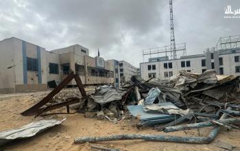 تفقد أضرار مقر أونروا الرئيسي في غزة