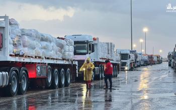 الهلال الأحمر المصري يرسل 2000 خيمة استجابةً لحالة الطقس السيئ ومساعدات إلى غزة