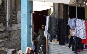 مدنيون يواصلون الحياة وسط دمار بيت لاهيا