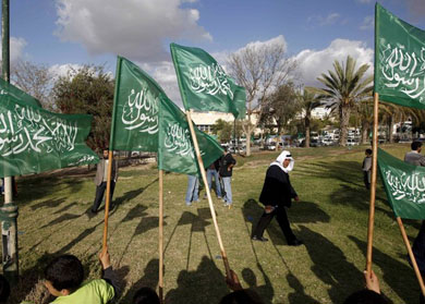 رايات التوحيد تغيب في الضفة الغربية