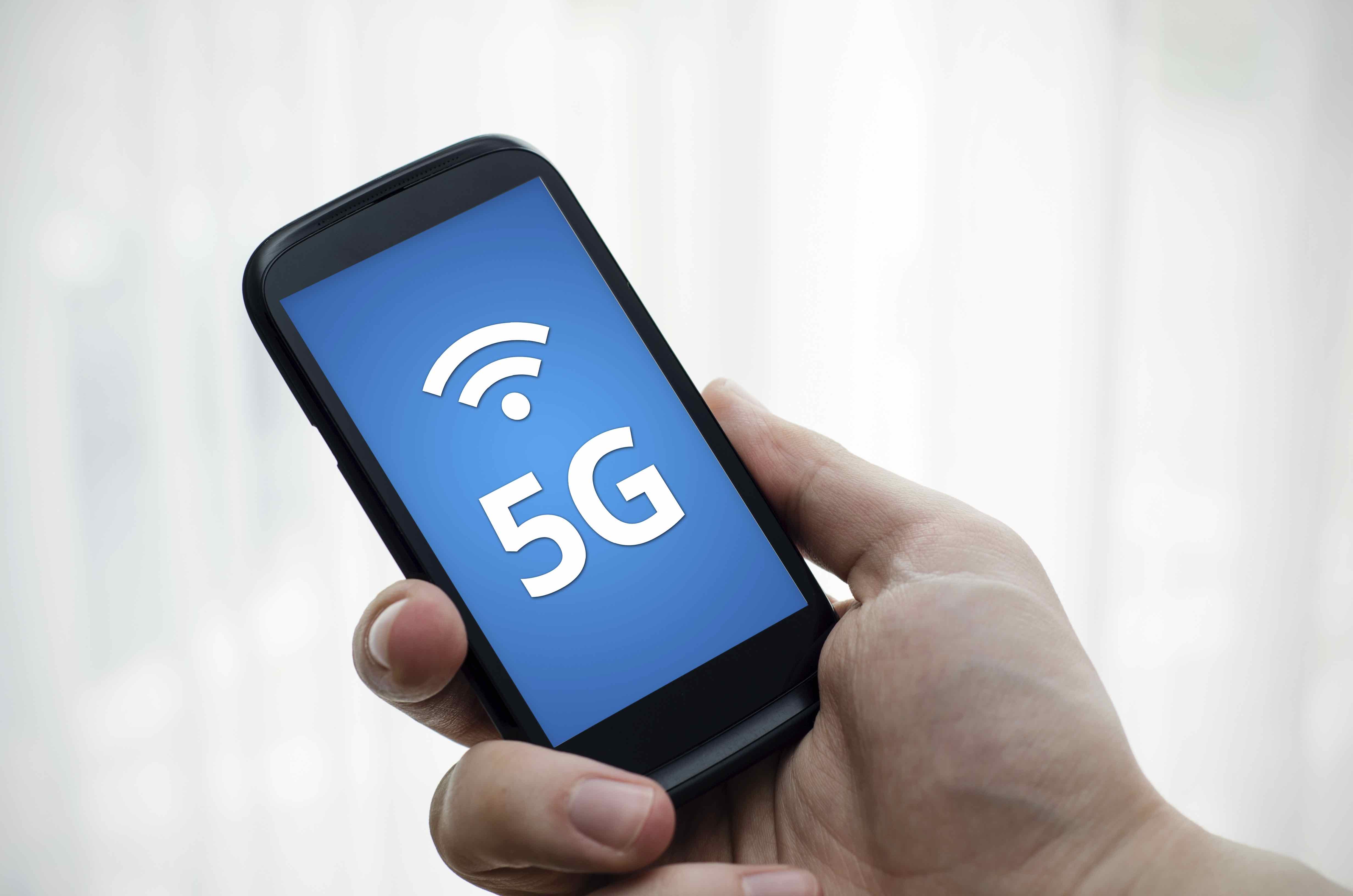 شبكات الاتصال 5G - صورة أرشيفية 