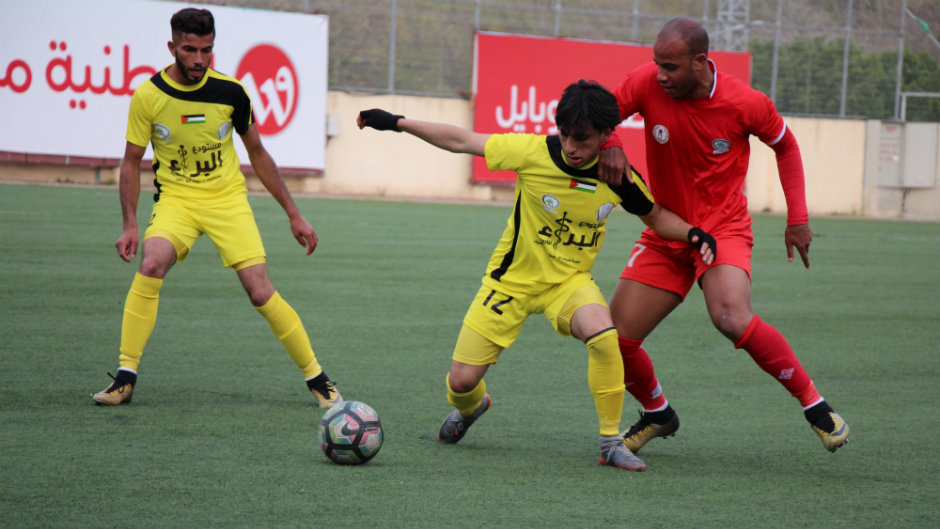 جانب من أحد مباريات دوري المحترفين الجزئي