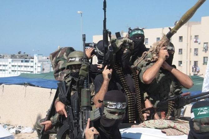 جنود كتائب القسام(أرشيف)