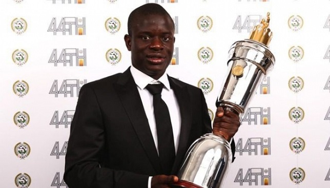 كانتي بعد حصوله على جائزة أفضل لاعب