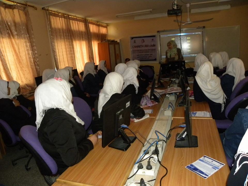 مشروع فتيات تكنولوجيات 2015 ينطلق في فلسطين