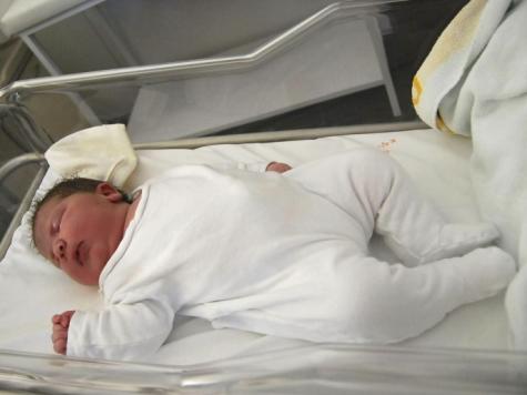 الطفلة الضخمة