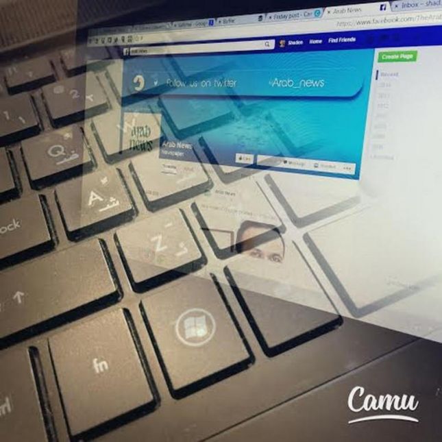 يمكّن Camu مستخدمه من صنع "كولاجات" ذات صورتين أو ثلاث أو أربع..