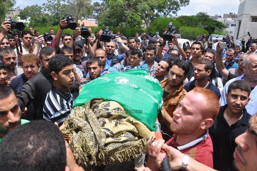 تشييع جثامين مجزرة عائلة البطش بغزة