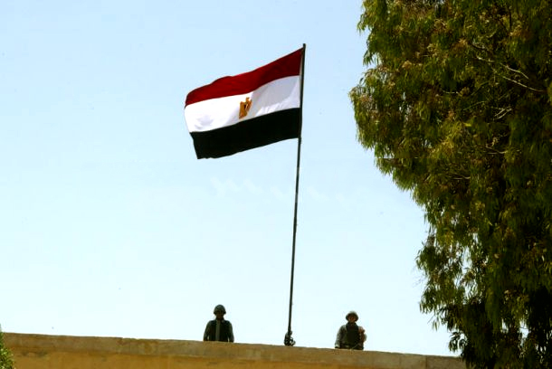 غزة عالقة على الشجرة المصرية 