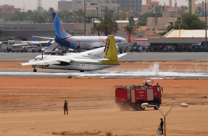 السودان يتحدث عن محاولة اختطاف لإحدى طائراته والقاهرة تنفي