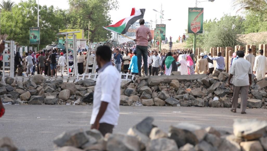 السودان.. قتلى وجرحى في اعتصام الخرطوم بعد اتفاق على هياكل الفترة الانتقالية