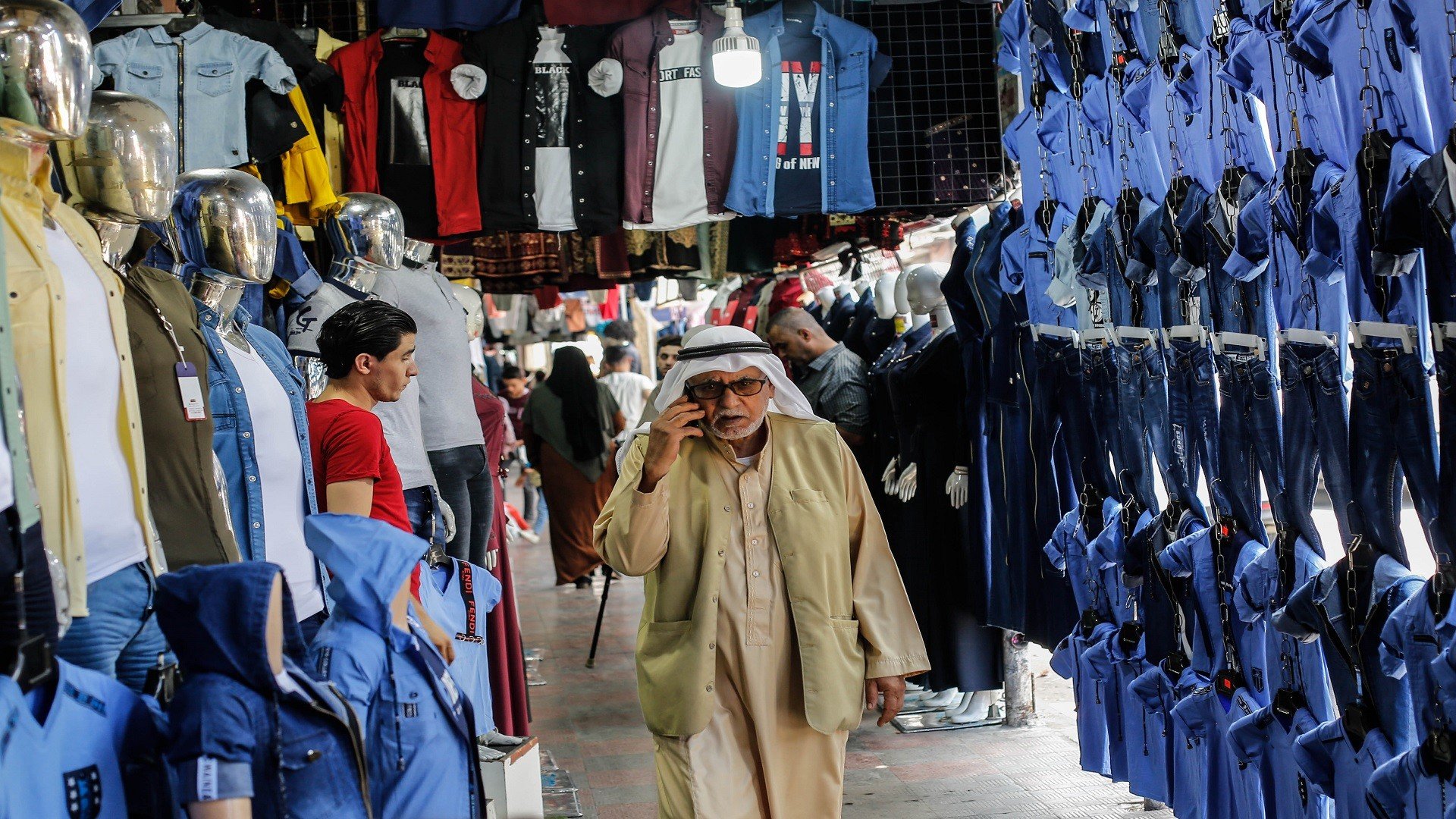 بعد عيد الأضحى.. أسواق قطاع غزة الزبائن بالقطارة!!