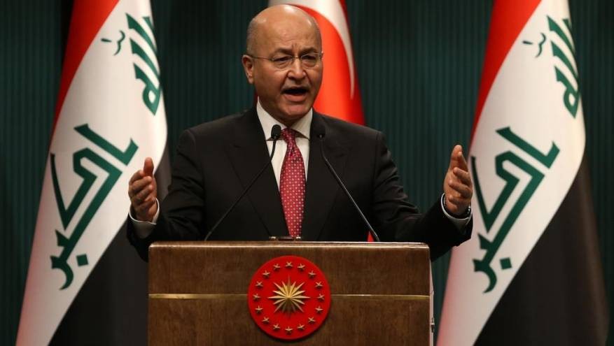 العراق.. مبادرة رئاسية لاحتواء الاحتجاجات وناشطون يتحدثون عن تعليقها