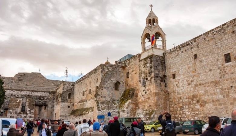 فلسطين تحقق أرقامًا قياسية..أكثر من 3.5 مليون سائح العام الحالي